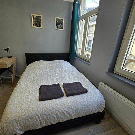 Appartement Hypercentre 301 +Wifi+Independant+ Cuisine Toilette Salle De Bain Privative Valenciennes Exteriér fotografie
