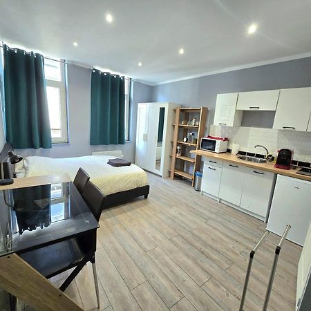 Appartement Hypercentre 301 +Wifi+Independant+ Cuisine Toilette Salle De Bain Privative Valenciennes Exteriér fotografie