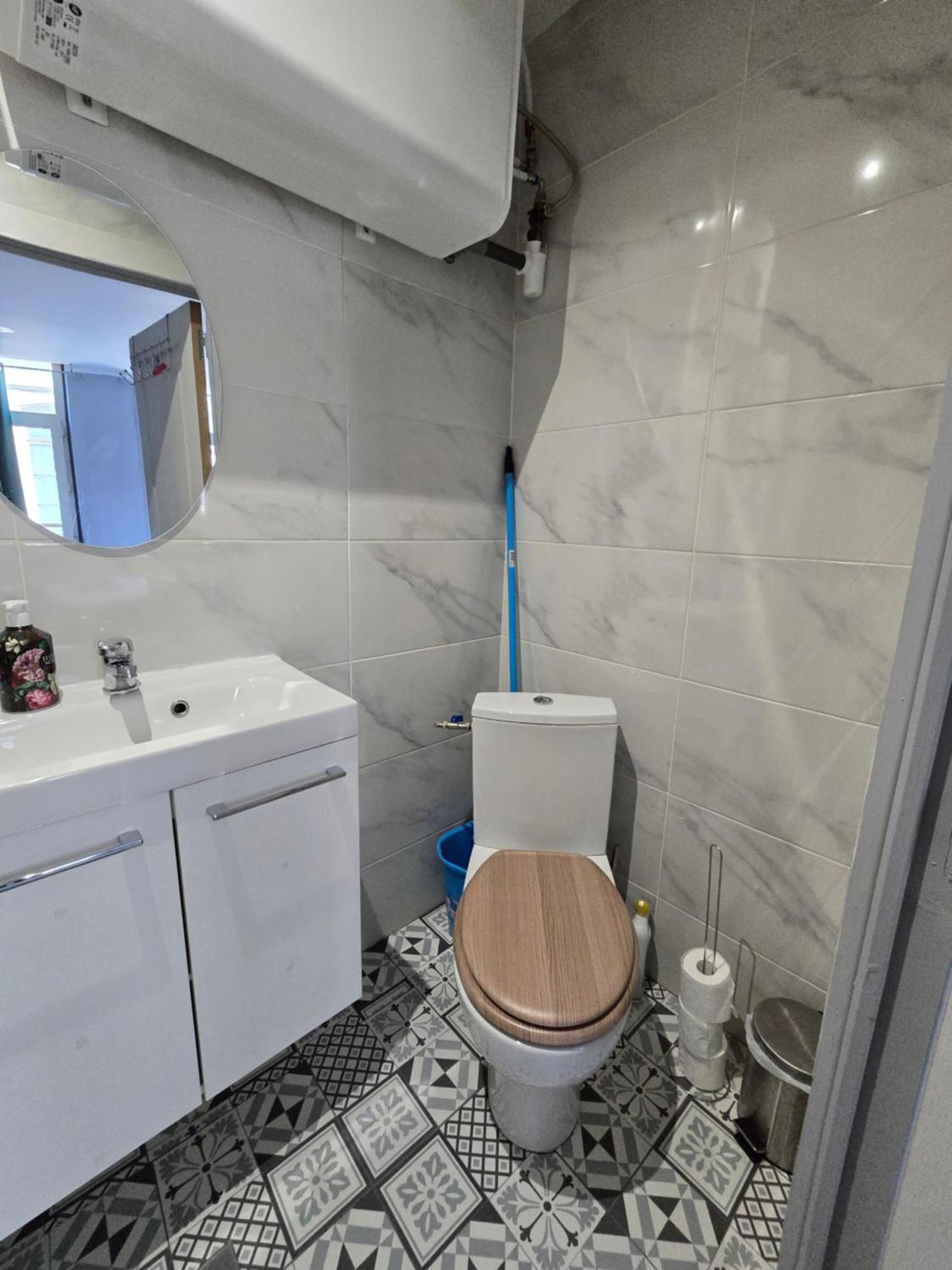 Appartement Hypercentre 301 +Wifi+Independant+ Cuisine Toilette Salle De Bain Privative Valenciennes Exteriér fotografie